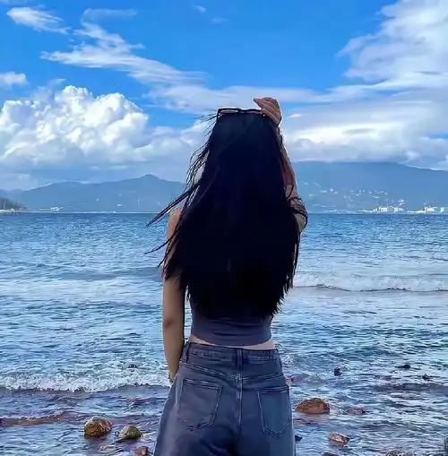 黄峻伯的头像